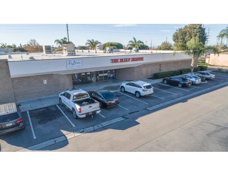 Prime Ventura Retail : 4051 E. Main Street, Ventura, CA 93003